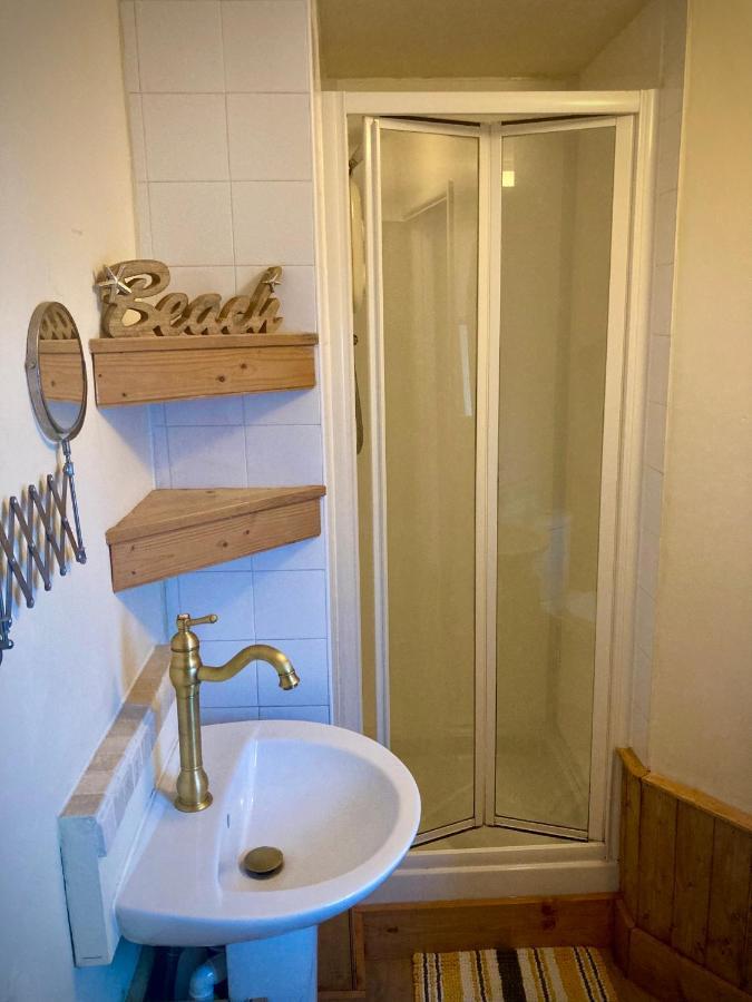 Aqua Shack At Pure Shores Retreats Lägenhet New Quay Exteriör bild